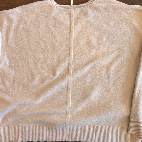 Free People Crop Sweater - Pale Pink - Size Medium - Picture 3 of 7